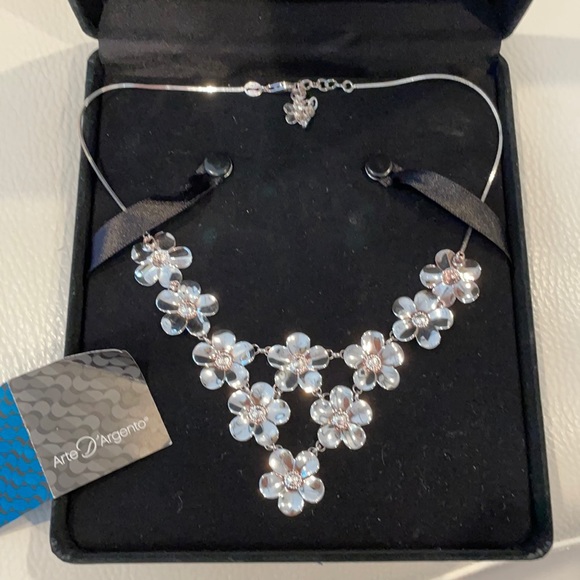 Arte D’Argento Sterling Silver Flower Necklace - Picture 1 of 5
